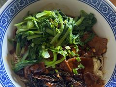 -沪西老弄堂面馆(定西路店)