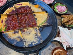 -正南齊北重庆老火锅(光华村直营店)