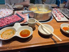-领鲜潮牛鲜牛羊肉火锅(宏昌店)