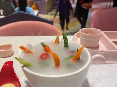 -水桶王国主题餐厅·聚会·生日派对·亲子活动·家庭套餐(亚龙湾希尔顿店)