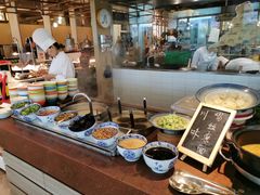 自助取餐区-济南香格里拉·咖啡泉自助餐厅