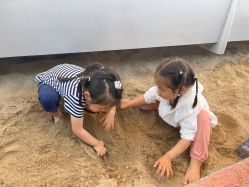 -季高兔窝窝亲子园(上海薰衣草公园店)