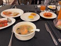 -圣丰索菲特·2 On 988 Café 自助餐厅