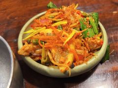 -银米·云南传统过桥米线(双廊黑金冠店)