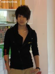 帅气的 宁宁-FUTURE HN男士发型风格设计