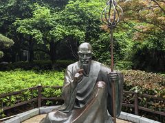 -绳金塔