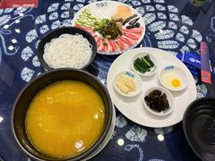 酸菜肥牛金汤过桥米线-桥香园过桥米线(复兴路店)