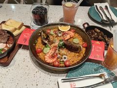 -CRAZYONES西班牙海鲜饭(上海美罗城店)