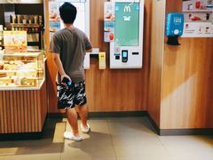 -麦当劳(中山大道中店)
