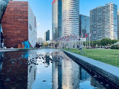 -东浩兰生上海世博展览馆