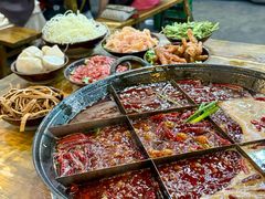 -正南齊北重庆老火锅(光华村直营店)