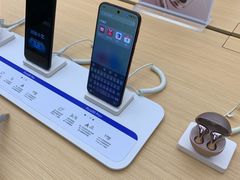 -华为授权体验店(中山公园来福士)