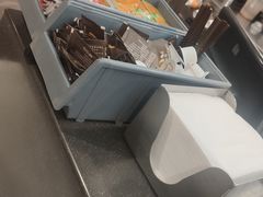 -麦当劳(轻轨曹杨路店)
