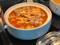 -深圳国际会展中心希尔顿酒店(前海华发冰雪世界店)