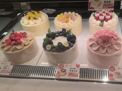 -花花卷卷·鲜食蛋糕(泉屋店)