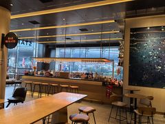 -星巴克臻选(上海合生汇1F店)