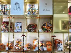 面包甜点陈列柜-VENCHI 闻绮(上海佛罗伦萨小镇店)