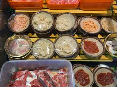 -尚品海鲜肥牛自助火锅(湖明店)