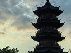 -龙华寺