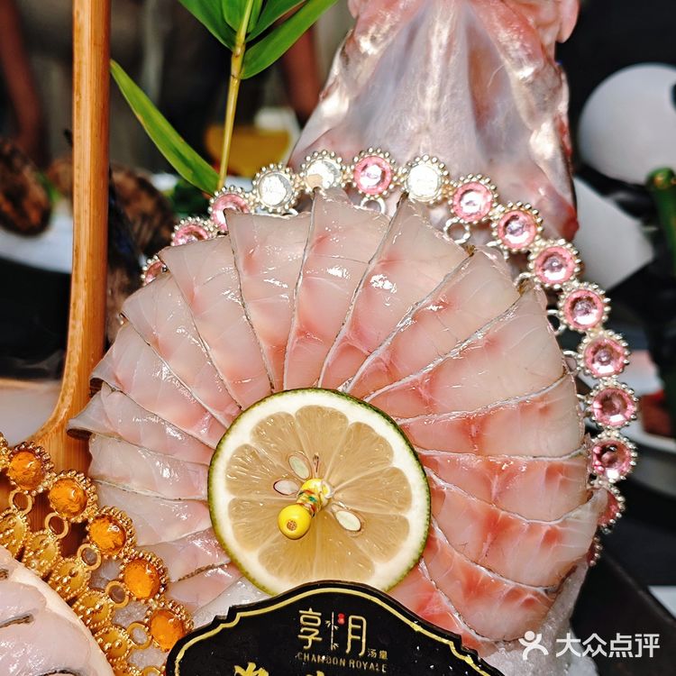 选店选到头秃!这家17年口碑老店拯救了我🎂