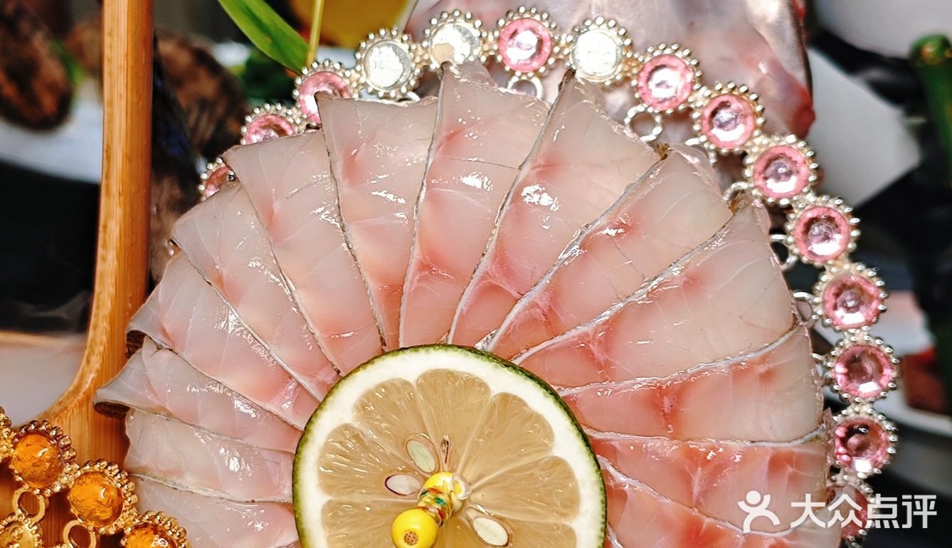 选店选到头秃!这家17年口碑老店拯救了我🎂