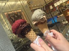 黑巧克力冰激凌-VENCHI 闻绮(北京国贸商城店)