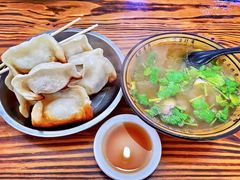 -锅贴大王南翔小笼(临沂二村店)