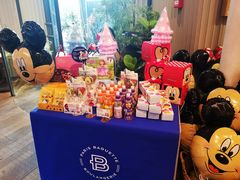 零售区-巴黎贝甜(凯德MALL望京店)