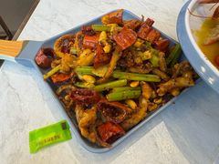 -辣盆盆麻辣小龙虾(哈尔滨总店)