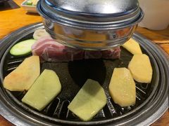 -唯成•韩国炭火烤肉 유성고기