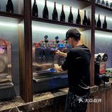 18块一杯精酿比奶茶还便宜｜SEVEN BAR