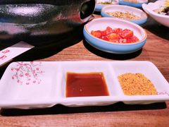 -明洞阿姨·韩式酱蟹烤肉·创意料理(三元桥店)