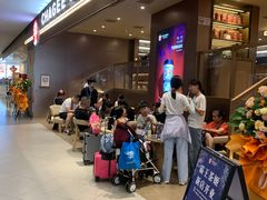 -霸王茶姬(上海恒基名人店)