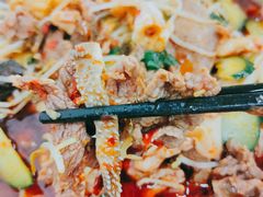 -周良天山牛杂城(天山路总店)