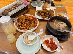 -长寿参鸡汤(朝韩风情街店)