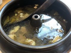 野坝子汽锅鸡-外婆味道·云南经典家常菜(北站店)