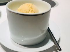榴莲冰淇淋-新荣记(建国门外大街店)