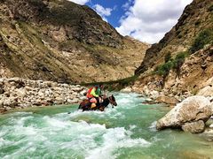 -天山神秘大峡谷