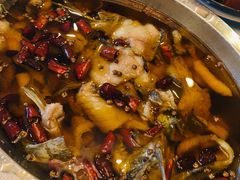 水煮份鱼-鑫巴蜀小镇 · 水煮鱼专研店(玉桥店)