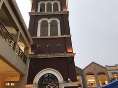 -王府井奥莱临潼小镇(临潼店)