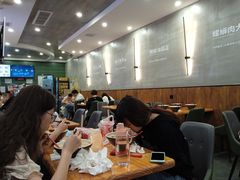 -螺小胖柳州螺蛳粉(钟楼总店)