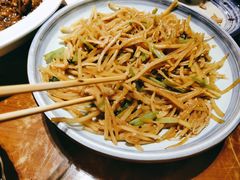 金针菇土豆丝-95号酱骨·一块豆腐(展春园西路店)