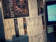 -HIGH FIVE哈福手工汉堡(桂林路店)