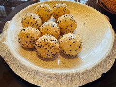 咸蛋黄爆浆小麻球-二十八里太湖船菜(吉祥路店)