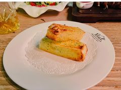蒜香面包-碧特博格·20年品牌西餐厅(芜湖路店)