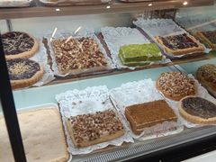 自助取餐区-玛尔哈巴·塔塔尔糕点(华侨小区店)