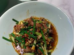 -费大厨辣椒炒肉(高铁吾悦广场店)