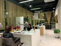 -CARR SALON