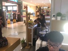 -爱畅享华为苹果手机维修服务(虹口龙之梦店)