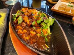 杏鲍菇炒牛肉粒-青菁酒家·象山海鲜(胜利河美食街店)